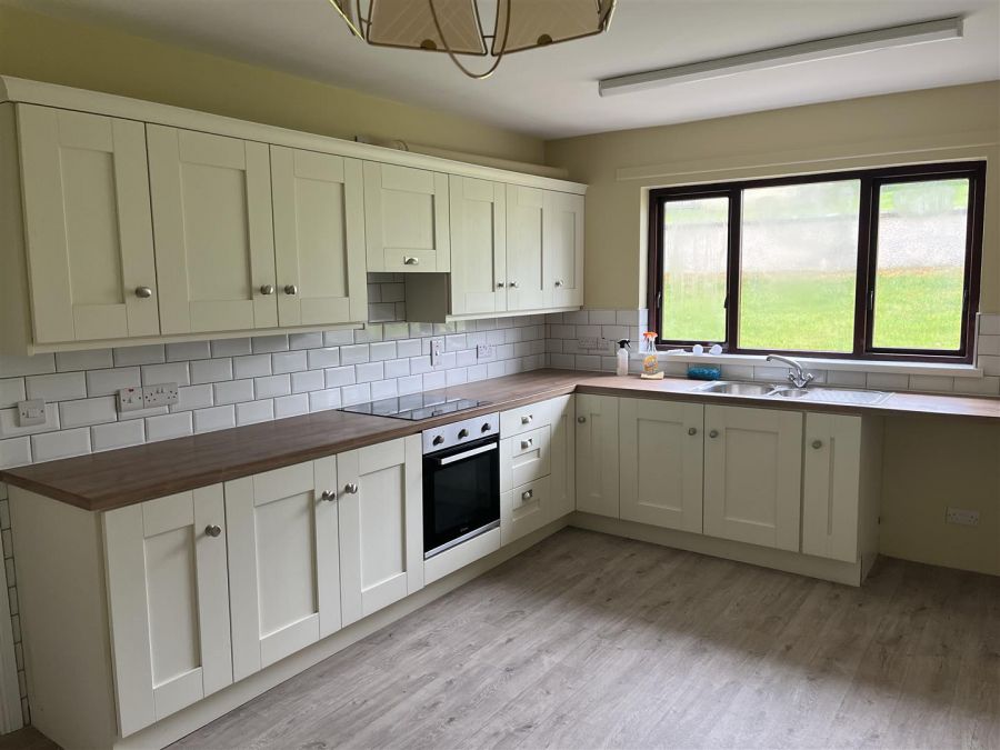 227a Clooney Road