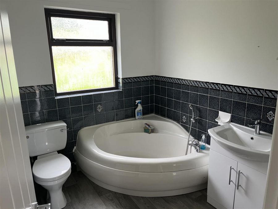227A Clooney Road 227A Clooney Road