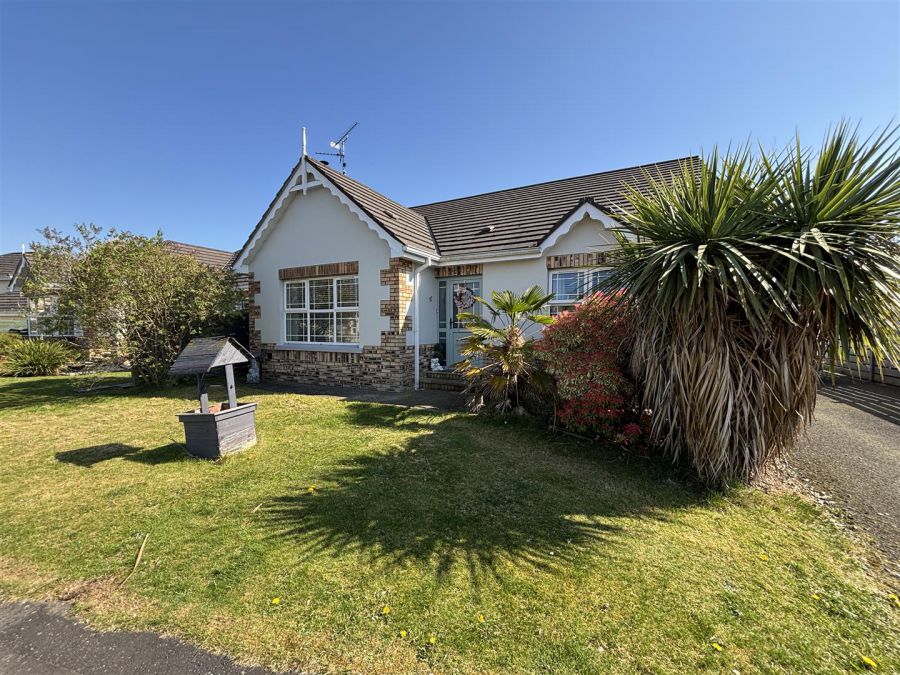 37 Whispering Pines