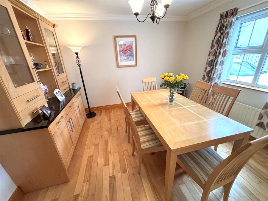 39 Larch Road