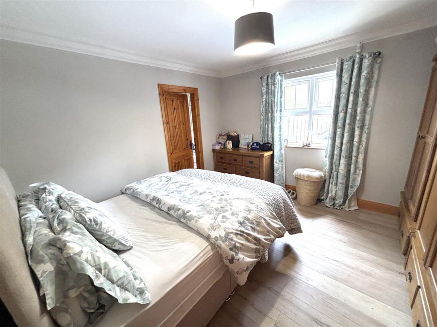 39 Larch Road