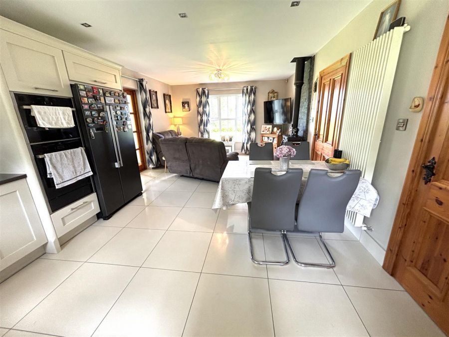 39 Larch Road
