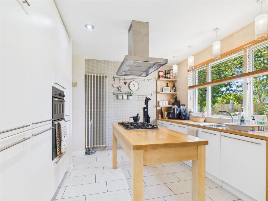 35 Bells Hill
