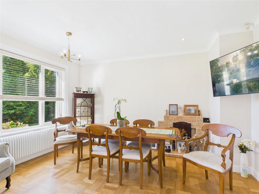 35 Bells Hill