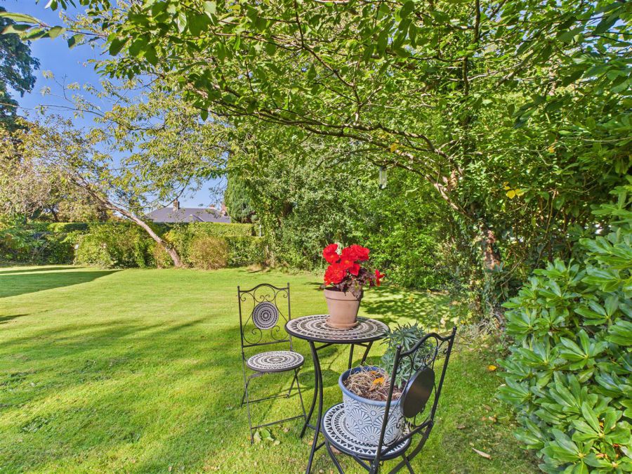 35 Bells Hill