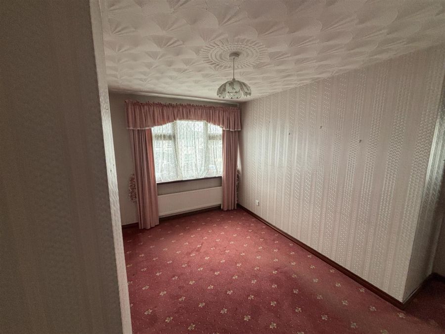 1 Sperrin Road