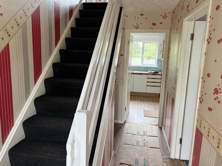 62 Whitehill Park