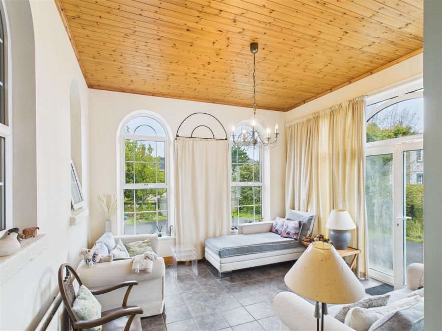 3 Cherryvale Park