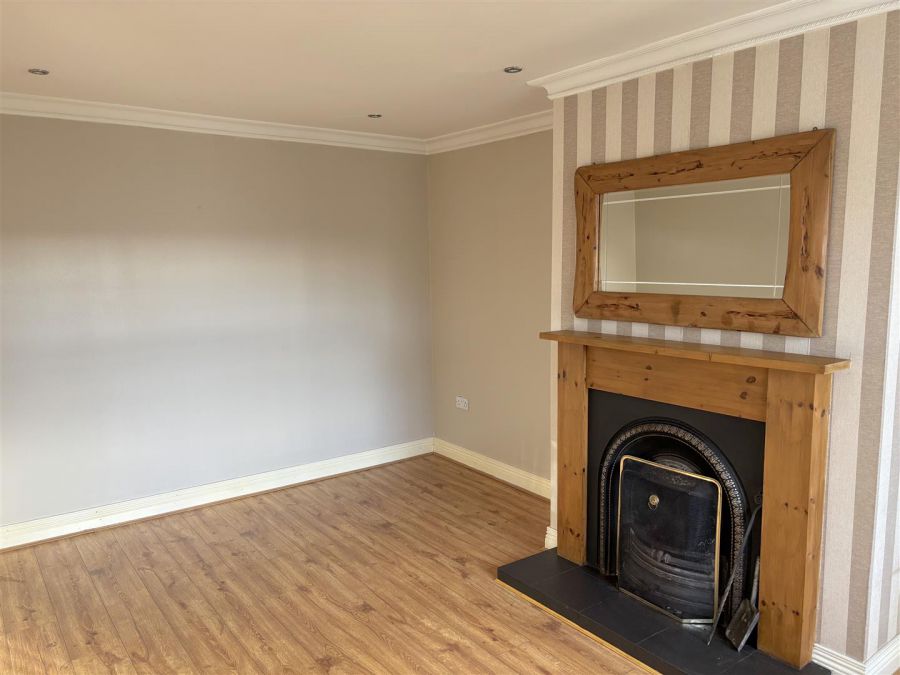 3 Ritters Court