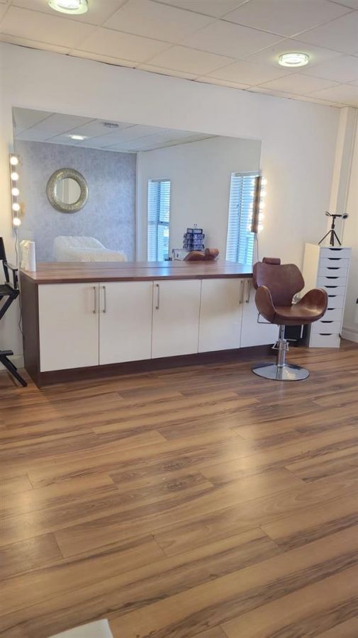 Unit E, 2 Fleming Way