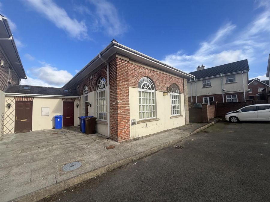 6 Glasvey Old School