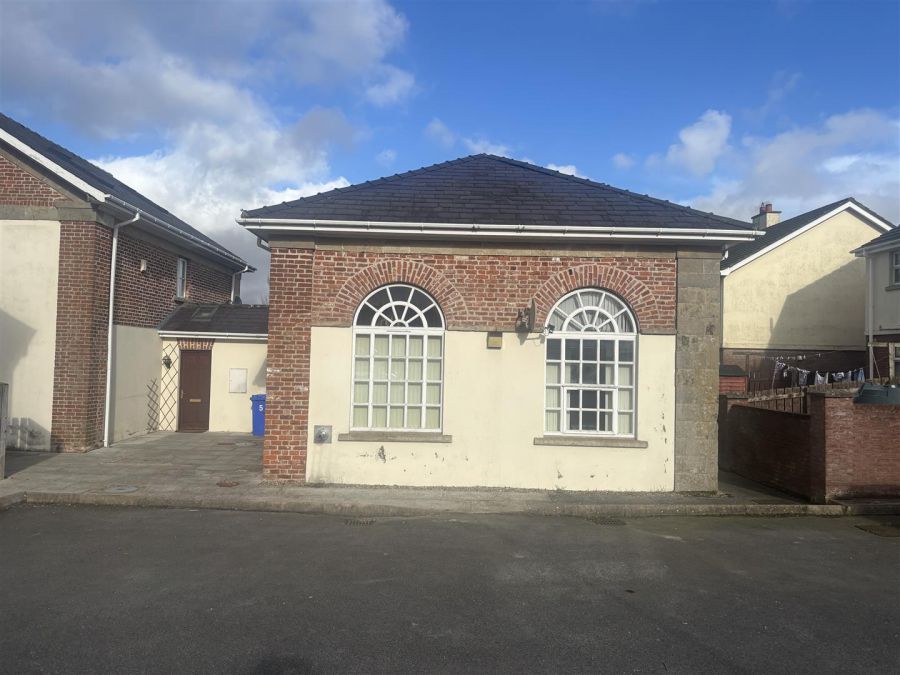 6 Glasvey Old School