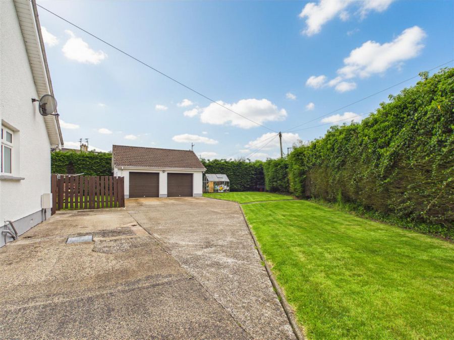 12 Grannagh Park