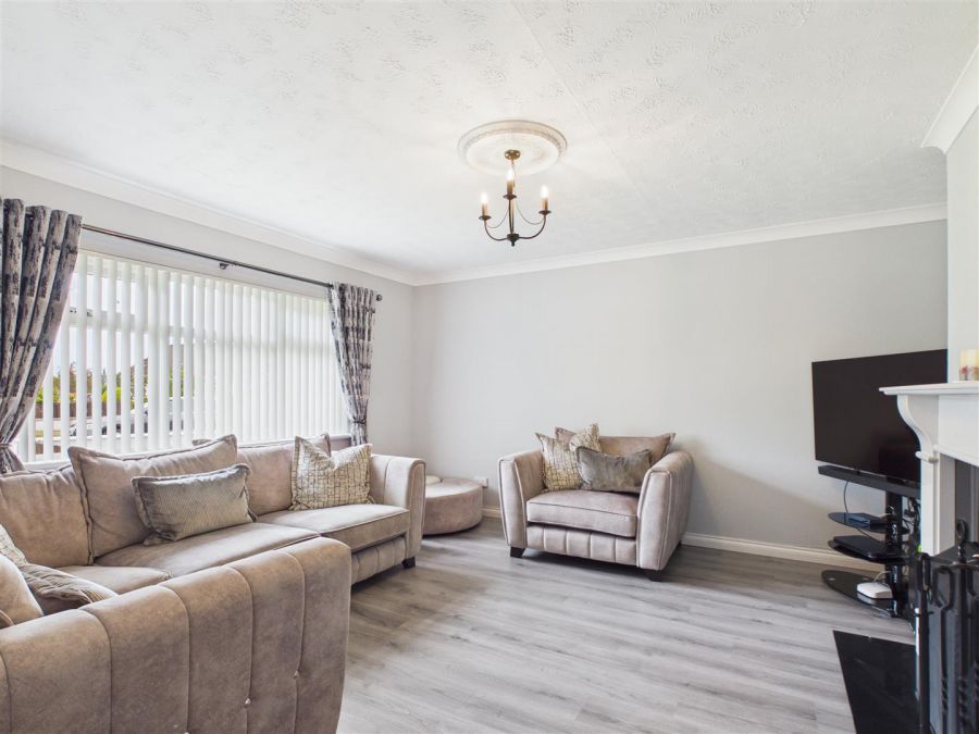 12 Grannagh Park