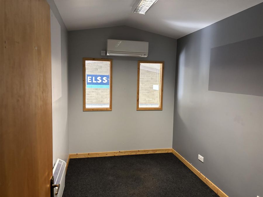 Unit 3, Windyhill Retail Park Windyhill Road