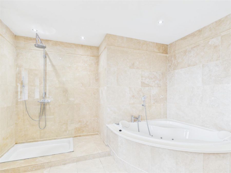 7 Ardcairn