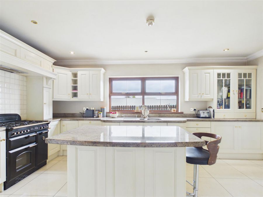 7 Ardcairn