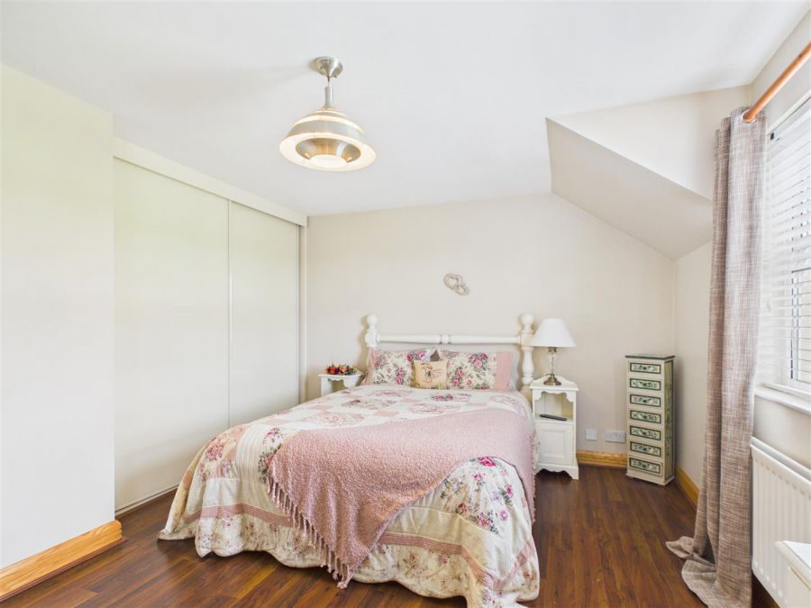 42 Loughermore Road