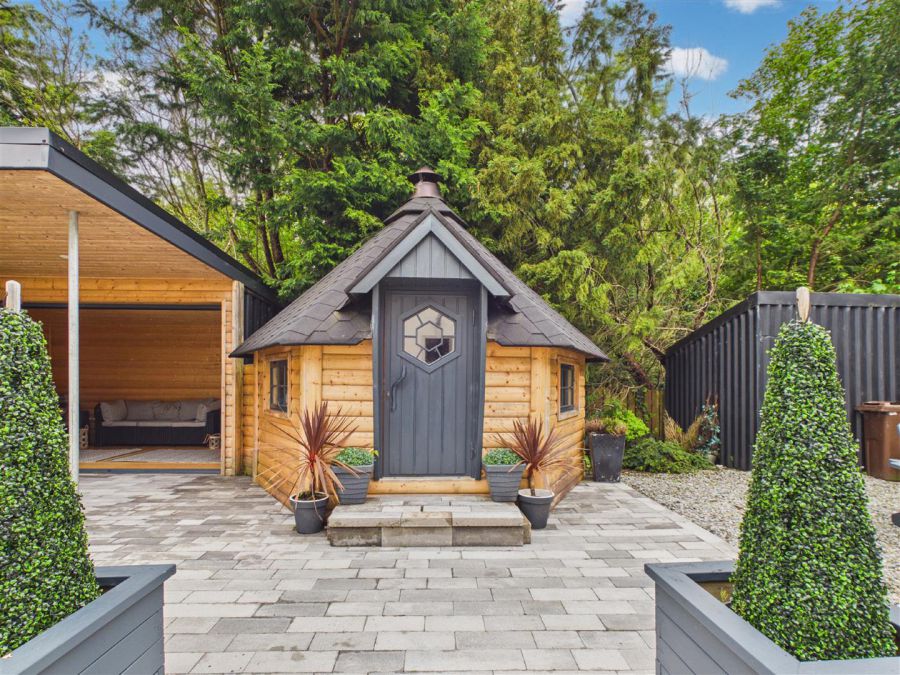 42 Loughermore Road