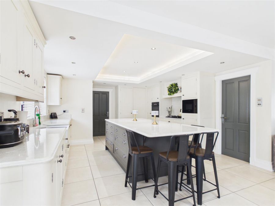 42 Loughermore Road