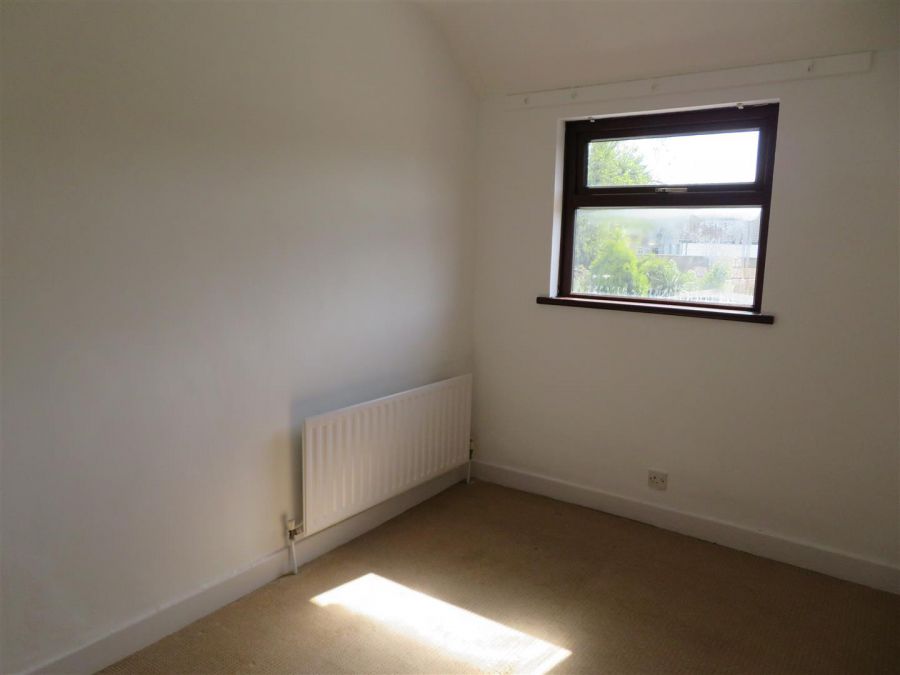 8 Banbridge Road