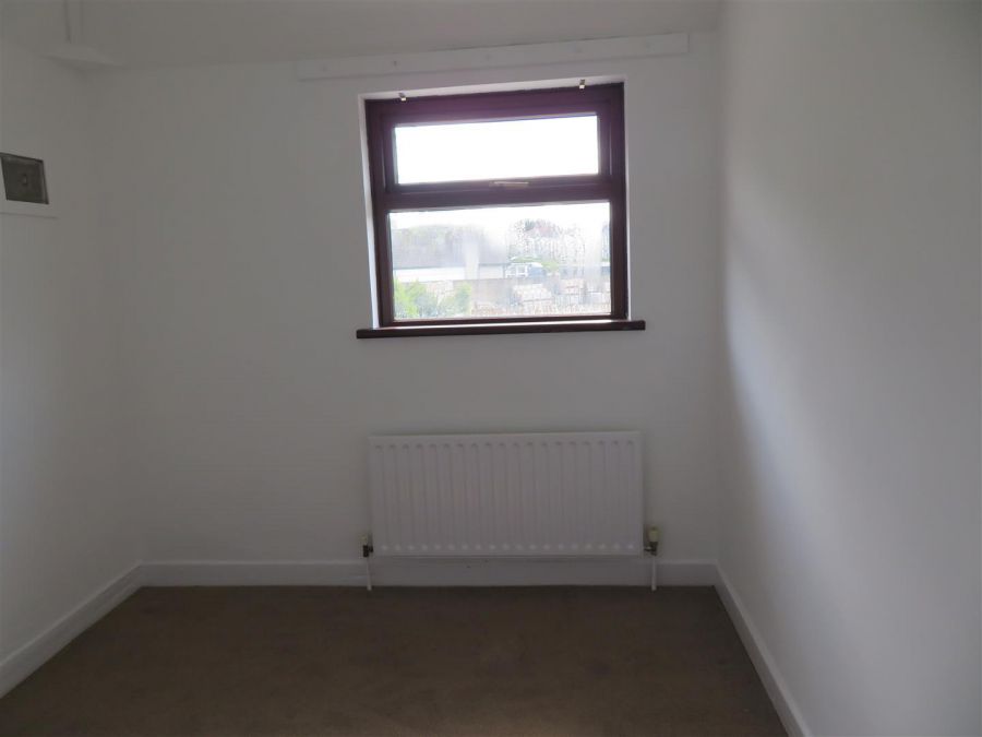 8 Banbridge Road