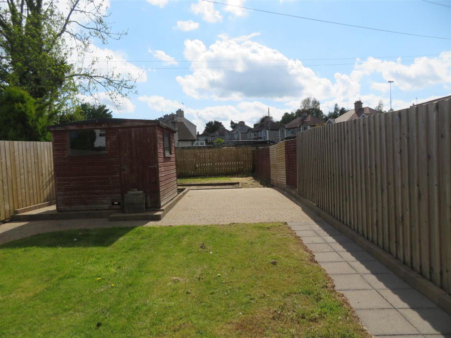 8 Banbridge Road