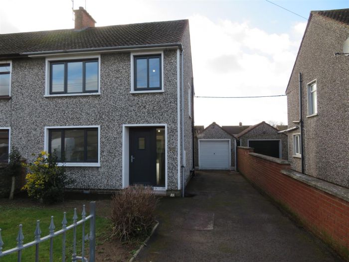 29 Mourneview Avenue