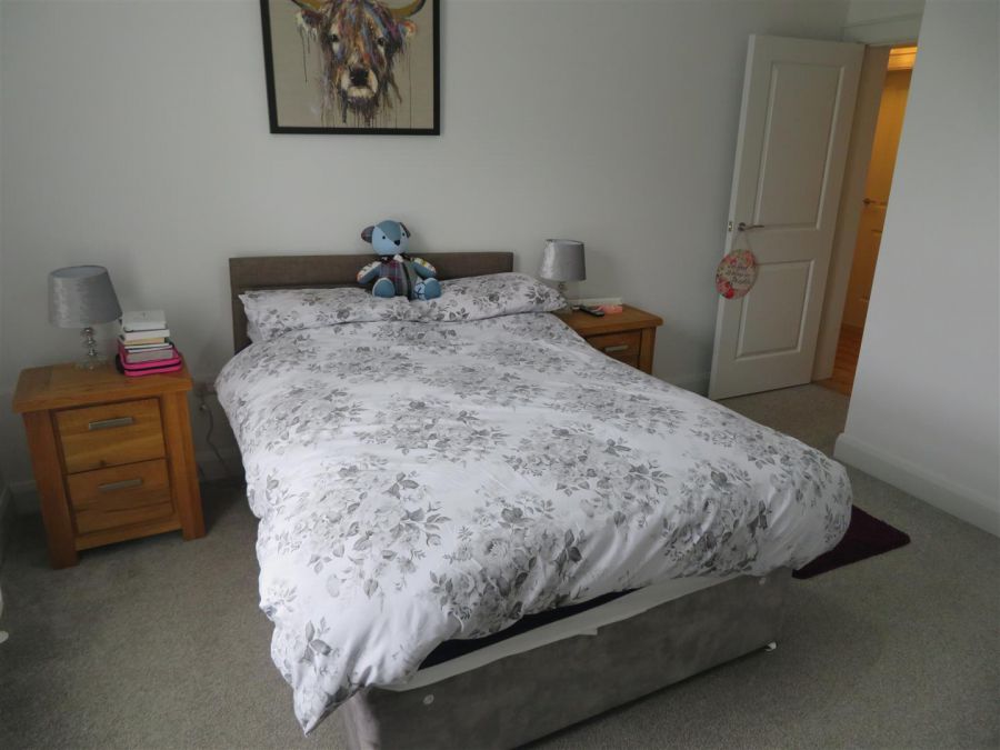 Ground Floor, Apartment 2 24 Foxwood Hall