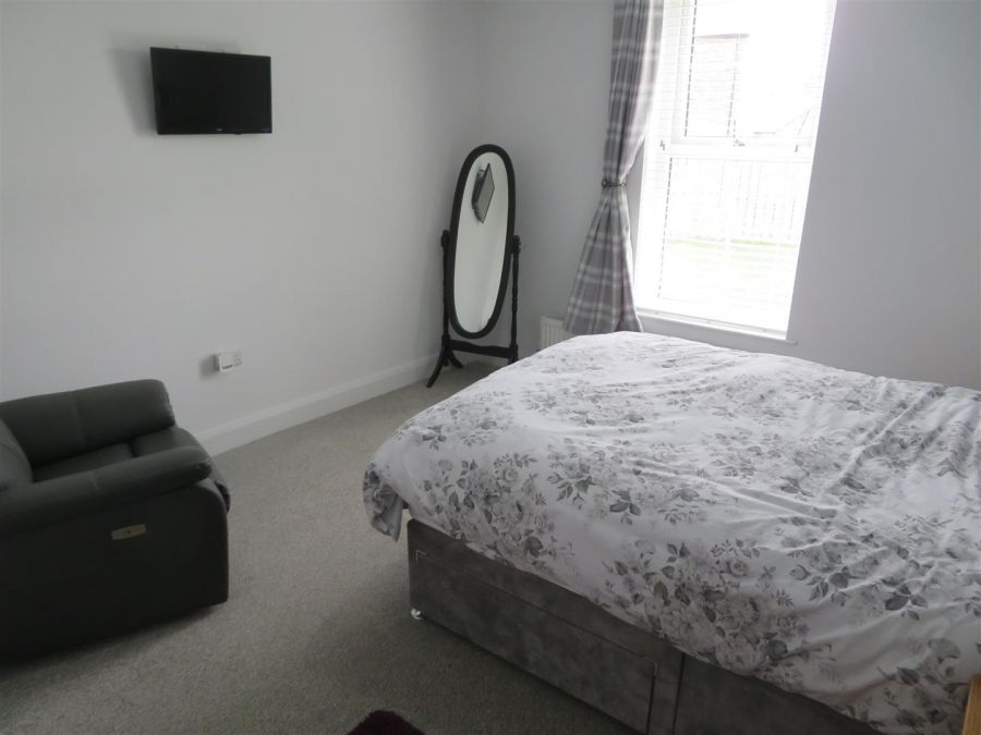 Ground Floor, Apartment 2 24 Foxwood Hall