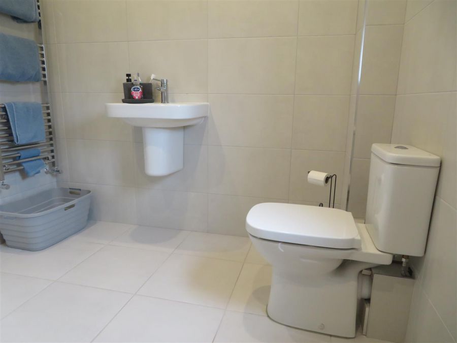 Ground Floor, Apartment 2 24 Foxwood Hall