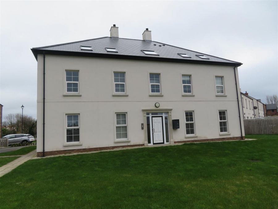 Ground Floor, Apartment 2 24 Foxwood Hall