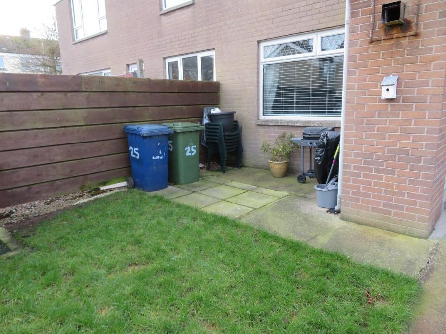 25 Braemar Avenue