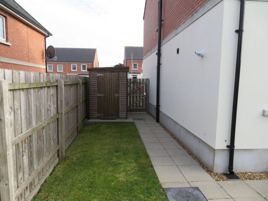 7 Atherton Square