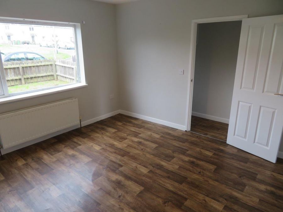 33 Trasna Way