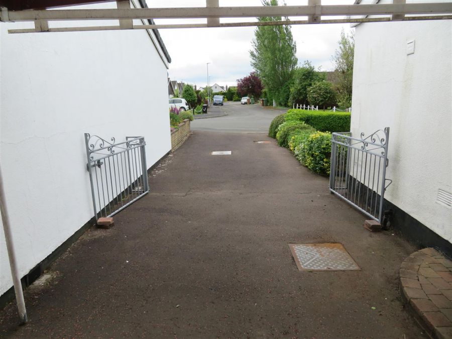 8 Magherana Park