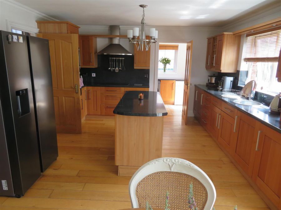 26 Hillcrest Manor