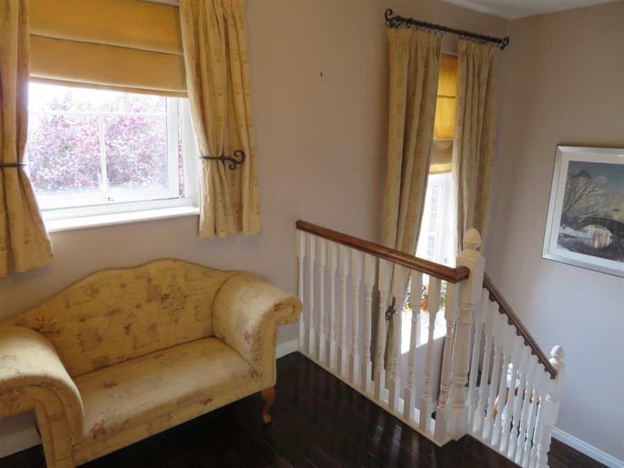 26 Hillcrest Manor