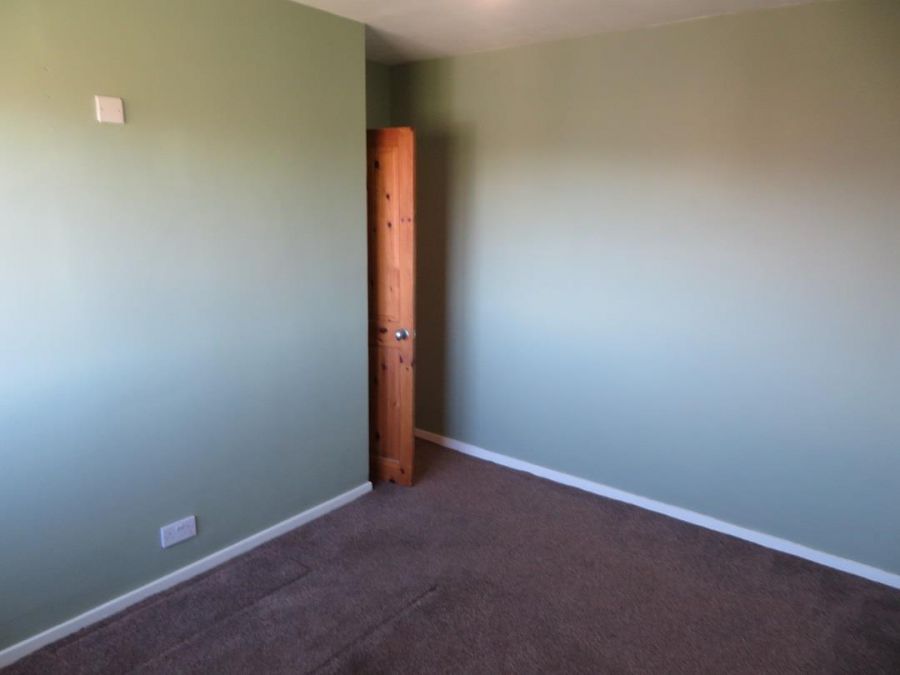 4 Glenfield Road