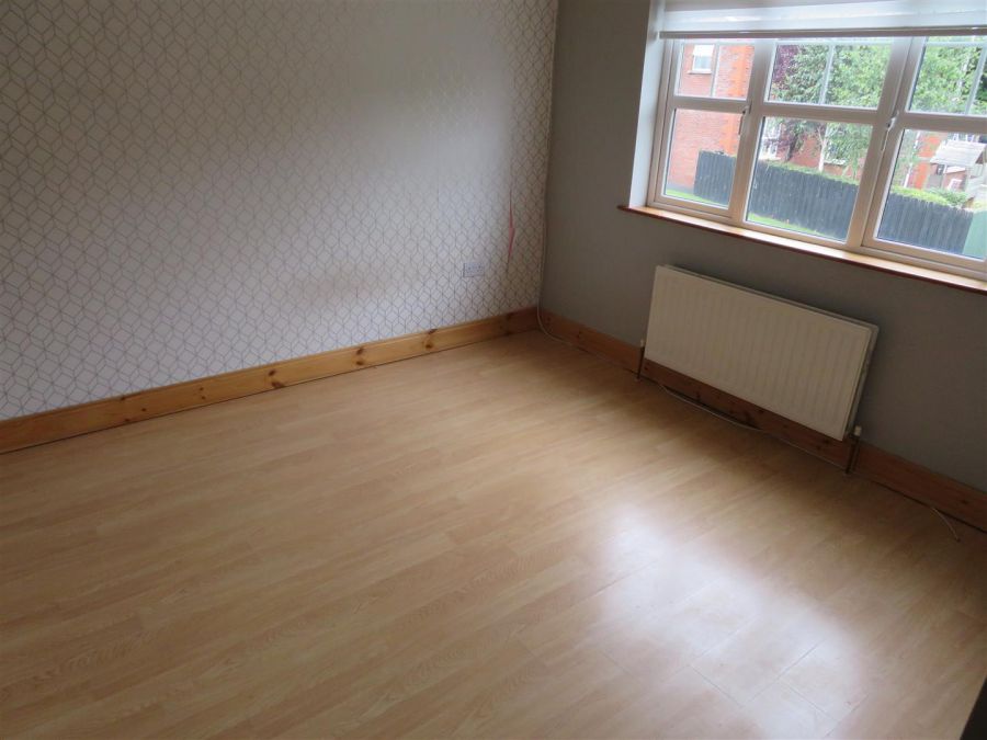 42 Weavers Lane