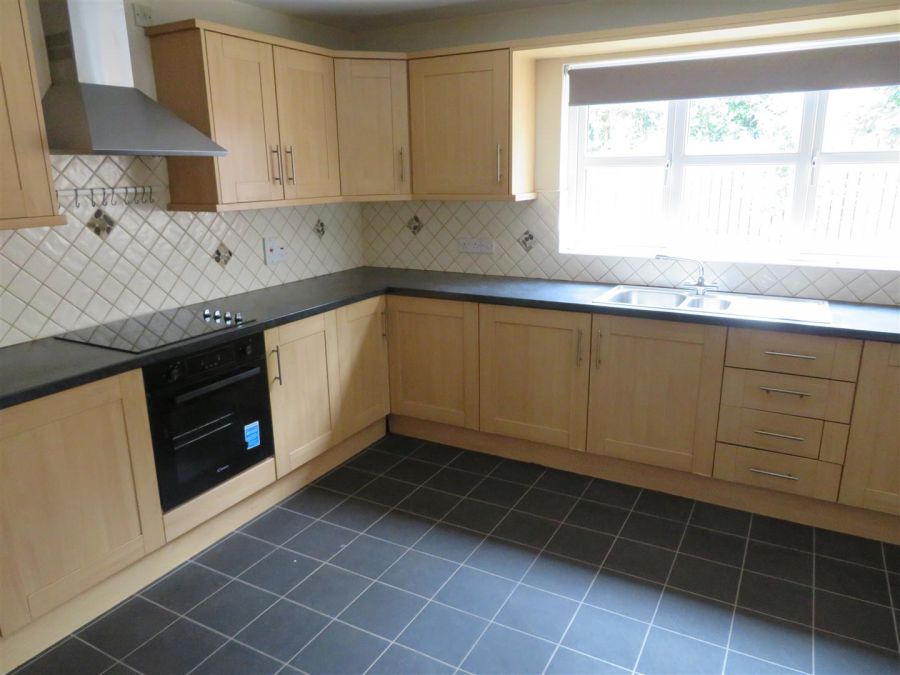 42 Weavers Lane