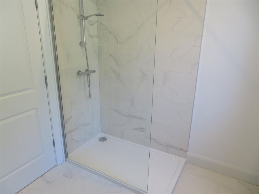 Apartment 1, 24 Foxwood Hall