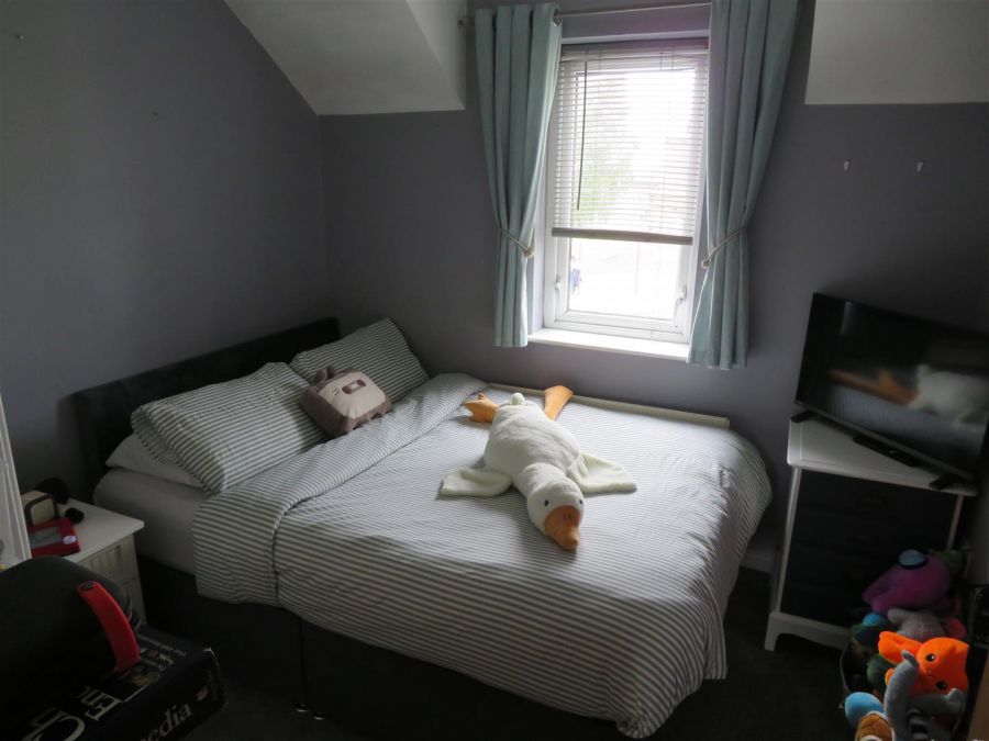 1 Toberhewny Hall