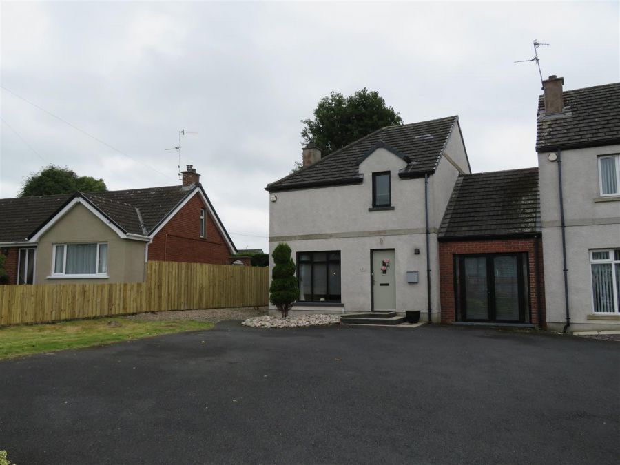 1 Toberhewny Hall