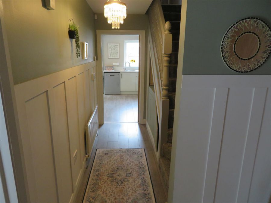 1 Toberhewny Hall