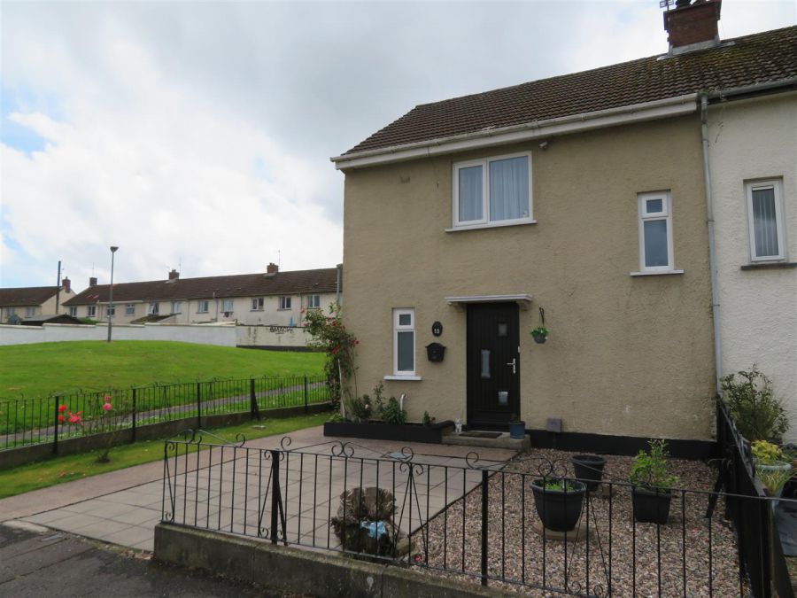 18 Trasna Way