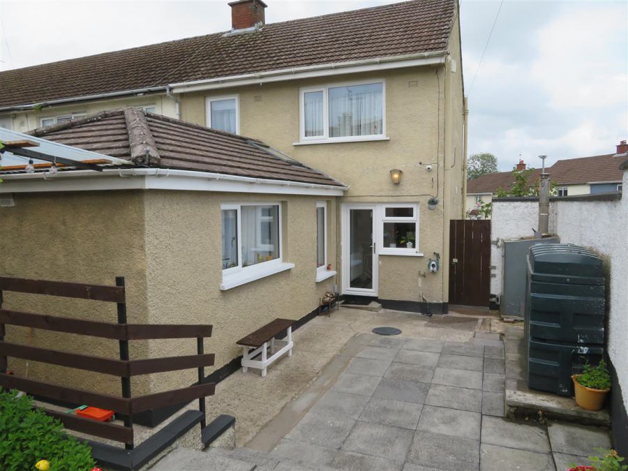 18 Trasna Way