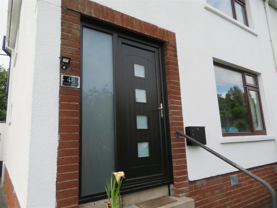 48 Pines Park