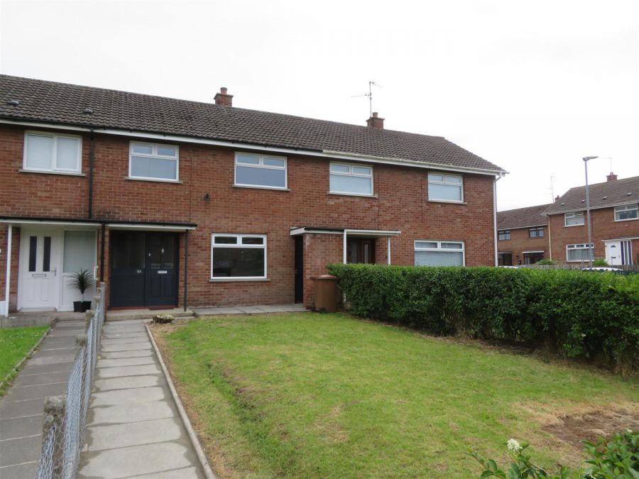 98 Mourne Road