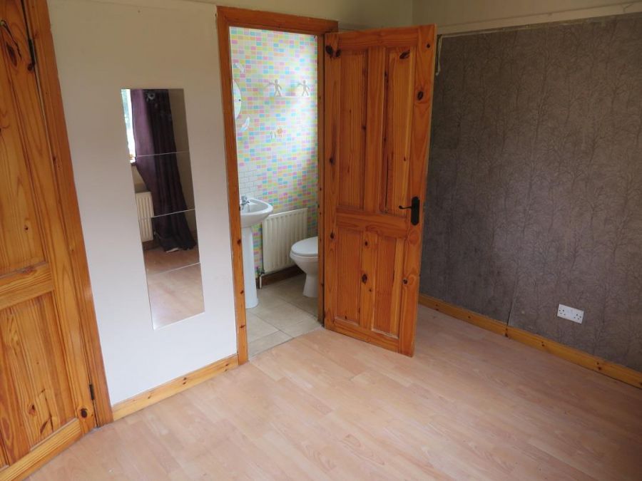 12 Wood Lane